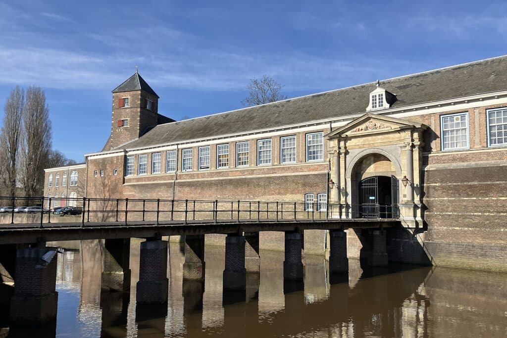 Rental property area in Breda Centrum with the Grote Markt and outdoor terraces